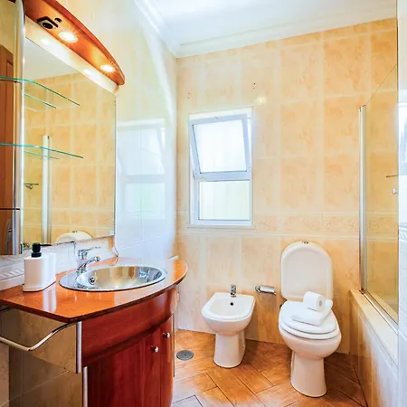 Okapi By Atlantic Places 阿尔布费拉